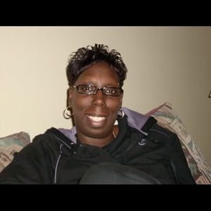 Meet your Posher, Yulunda